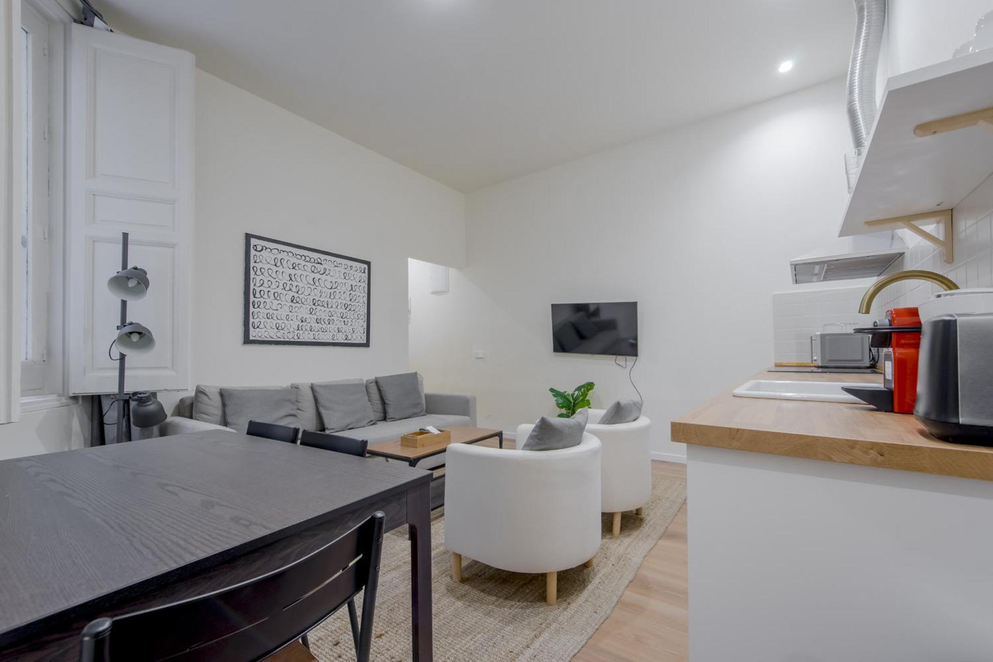 Central Apt 7px A 50 Metros De Retiro-museo Del Prado Apartment *